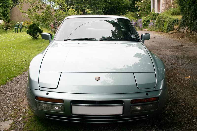 944_02.jpg